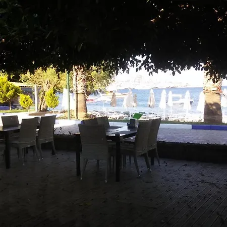 Kivanc Suites 3*