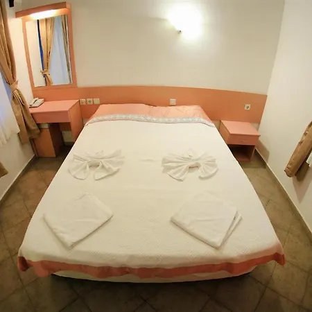 Kivanc Suites Отель 3*
