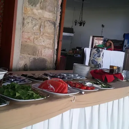Kivanc Suites 3*